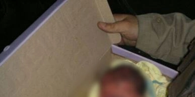NA PARAÍBA - Corpo de bebê recém-nascido é achado em caixa de sapato em lixão
