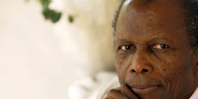 Morre Sidney Poitier, primeiro ator negro a ganhar o Oscar
