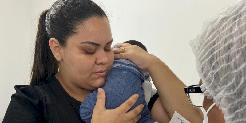 Saúde reforça importância da triagem neonatal com testes do pezinho e da linguinha