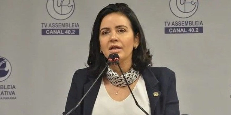 Pollyanna desfaz dobradinha com Murilo em prol de Mersinho à Federal no Sertão 