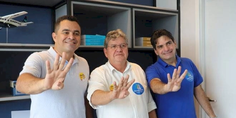Candidato a deputado que obteve mais de 16 mil votos e apoiou Pedro no 1º turno adere a João