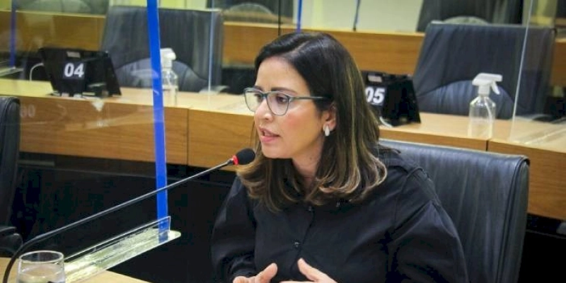 Somos maioria como eleitoras na Paraíba, mas precisamos avançar mais como candidatas, diz Pollyanna Dutra