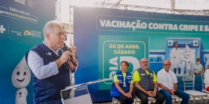 Ministro da Saúde abre Dia D de vacinação em João Pessoa