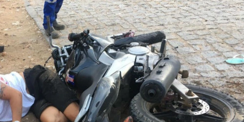 FATALIDADE: Jovem perde sua vida em queda de moto