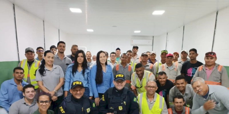 PRF na Paraíba promove ação educativa no Ecoparque João Pessoa para condutores profissionais