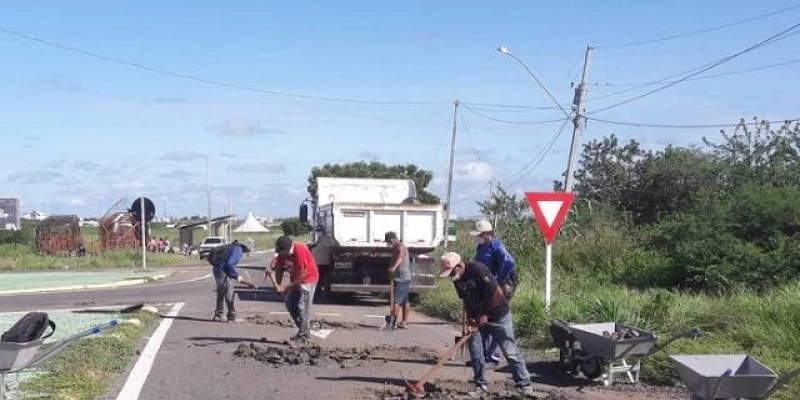 Prefeitura de Sousa intensifica ações através da Operação-Tapa-buracos em diversas ruas do Município