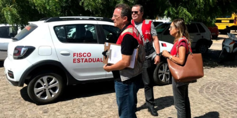 Operação "Gestores em Ação" fiscaliza atacadistas e varejistas de feijão e açúcar em Sousa