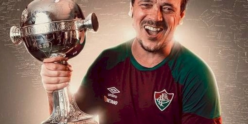 Cano é eleito Rei da América e Diniz o melhor técnico do continente 