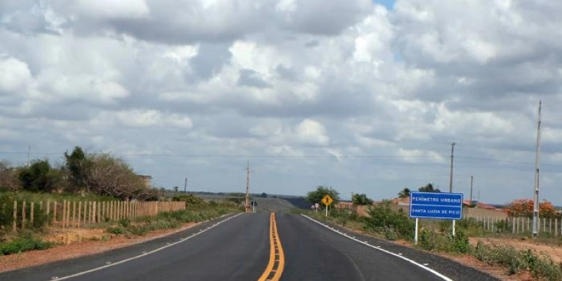 João Azevêdo inaugura a nova PB-151 e travessia urbana em Picuí e Nova Floresta
