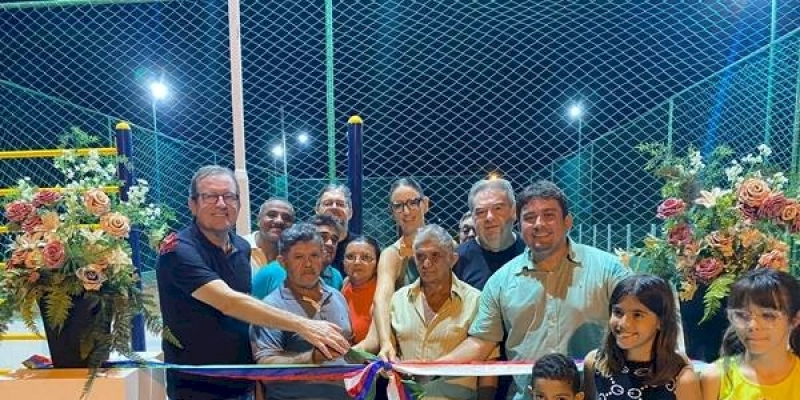 Em Sousa, gestão Fábio Tyrone entrega praça e arena esportiva na comunidade rural Pitombeira