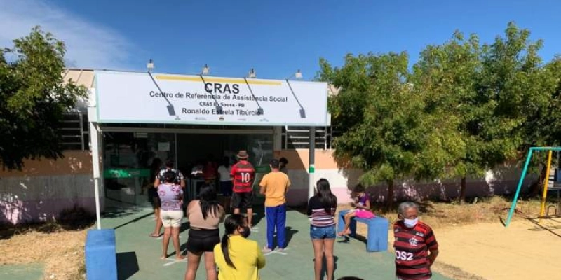 Prefeitura de Sousa iniciou trabalho de entrega de cestas básicas aos beneficiários do Programa Bolsa Família