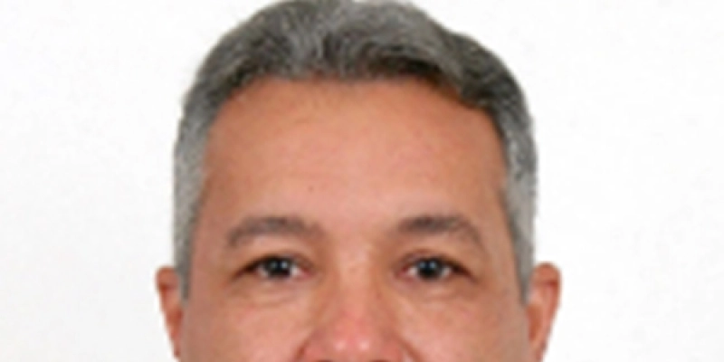Deputado Júnior Araújo denuncia “desvio” de Vacina da Covid-19 para a “Casa do Prefeito” em São Francisco 