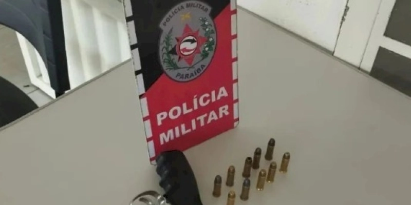 Polícia prende homem por porte ilegal de arma de fogo, no Sertão 