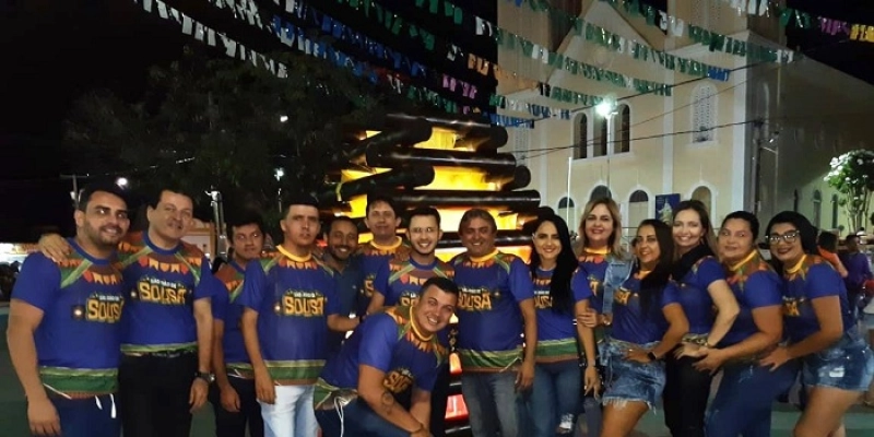 Prefeitura realiza evento de abertura do mês junino na Praça da Matriz, em Sousa