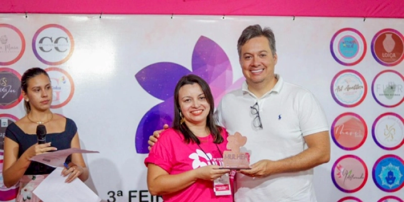 Júnior Araújo e Dra. Paula irão destinar emenda para fortalecer a Feira da Mulher Empreendedora em Cajazeiras