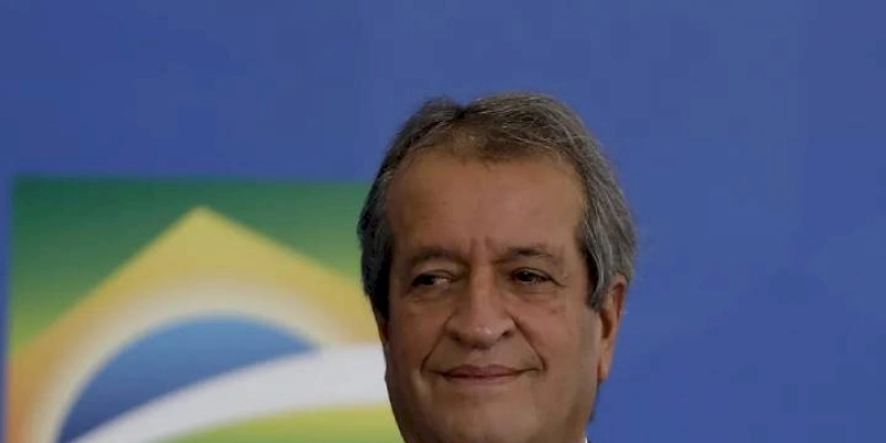 Moraes concede liberdade provisória a Valdemar Costa Neto