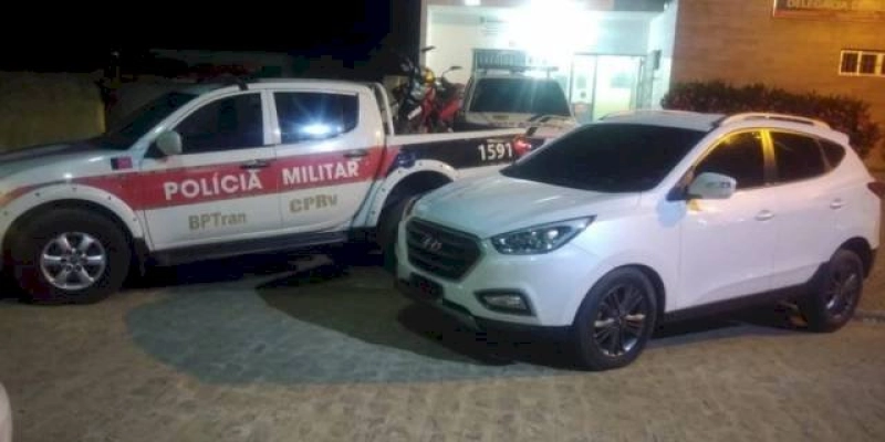 Polícia prende acusado de tráfico e apreende carro de luxo clonado na Paraíba