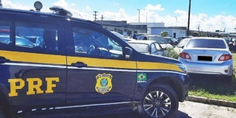 Veículo roubado e que estava circulando clonado é recuperado pela PRF em trecho da BR-230; veja 
