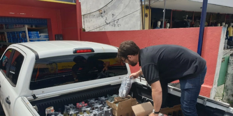 Operação Bebida Legal do Procon-JP apreende mais de 250 garrafas de cachaça e autua quatro depósitos; Veja