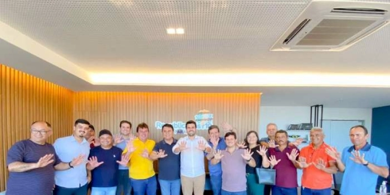 Wilson Filho, Wilson Santiago e Hugo Motta se reúnem com lideranças da Paraíba e comemoram novas filiações  