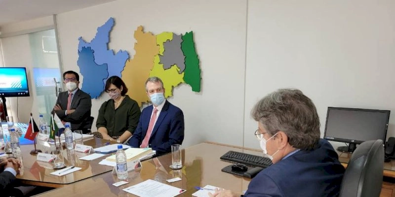 Azevêdo firma operação de crédito com o BID para fortalecer gestão fiscal do Estado