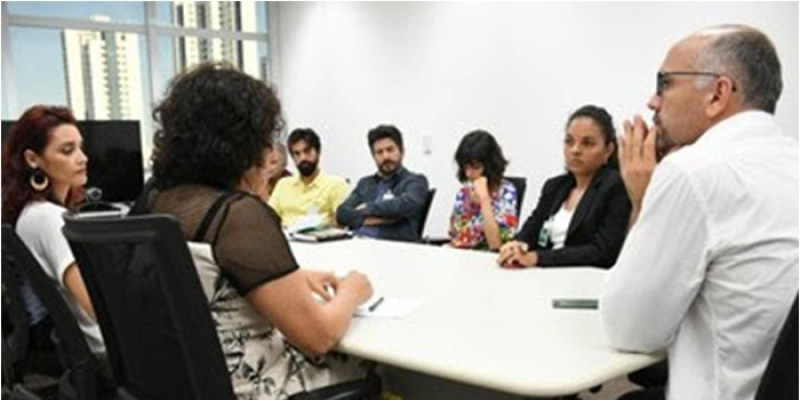 Professores procuram MPF e relatam ameaças à liberdade de ensino em escolas estaduais