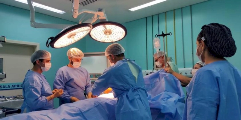 Hospital de Trauma de Campina Grande oferece cirurgias por videolaparoscopia para casos de urgência 