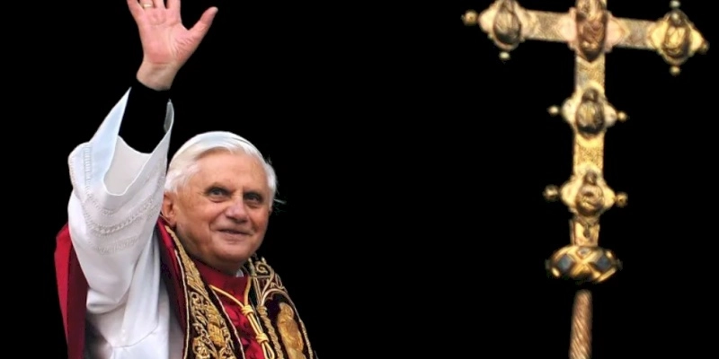 Morre o Papa Emérito Bento XVI aos 95 anos 