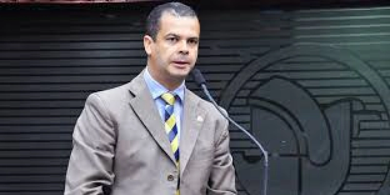 Jutay deverá abdicar de assumir vaga na ALPB 