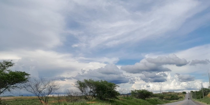Inmet emite alertas de chuvas intensas para todas as cidades da Paraíba; veja listas