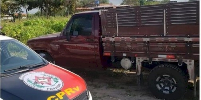 Polícia recupera veículo com restrição de roubo/furto durante rondas ostensivas