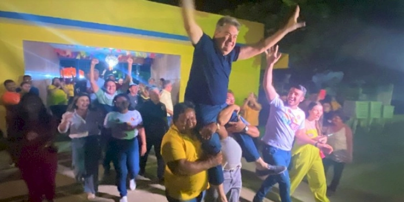 Lindolfo é recebido nos braços de lideranças em Pombal na confirmação da aliança com a Senadora Pollyanna Dutra 