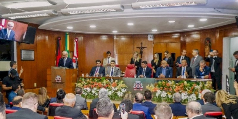 NA C ÂMARA: Cícero anuncia investimentos, parcerias para aprovação do novo Plano Diretor em JP