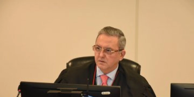 Estado é condenado a promover melhorias em unidade escolar na Capital
