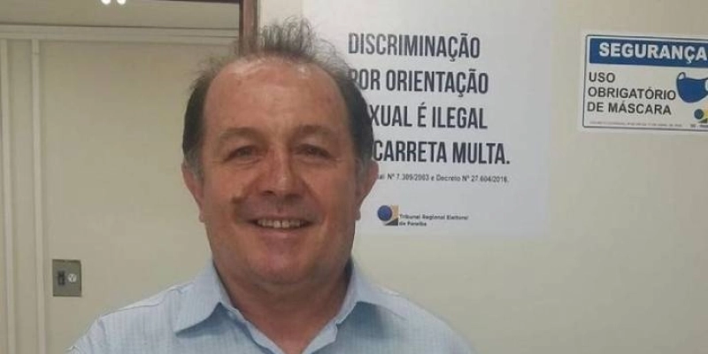 Depois de ser acusado de beneficiar Irmãos, TCE cita Prefeito de Bonito de Santa Fé para explicar licitação na Saúde