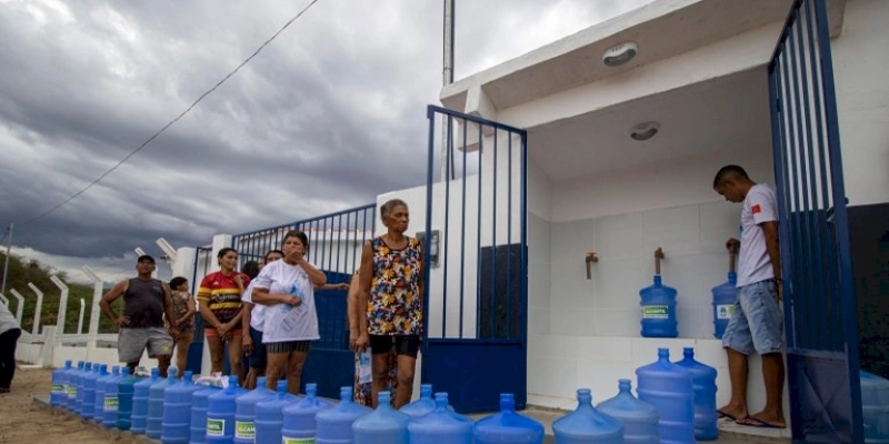 Governo entrega mais oito sistemas de dessalinização do programa Água Doce