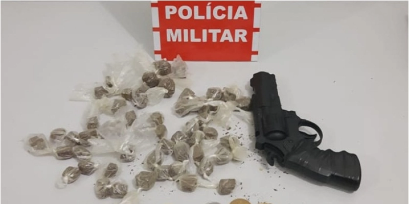 PB: Adolescente de 16 anos suspeito de tráfico de drogas é apreendido pela PM