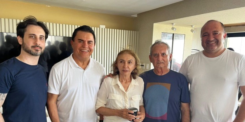Aniversário de Zé Célio reúne Wilson Santiago e agita bastidores da política sousense