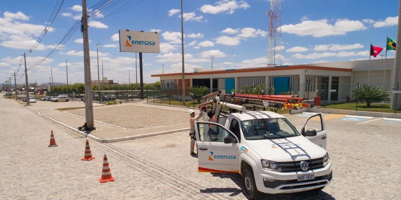 Polícia e Energisa flagram distribuidora de alimentos furtando energia, na Paraíba 