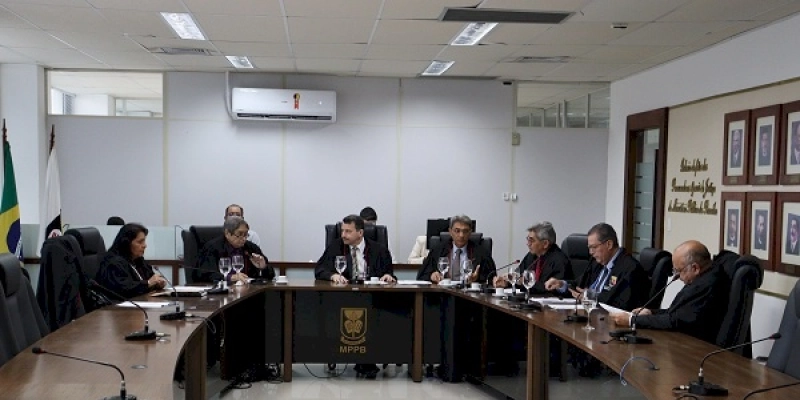Conselho Superior homologa sete remoções de promotores de Justiça