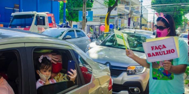 Creche da ALPB promove drive-thru em alusão ao Dia das Crianças e inicia novo projeto pedagógico
