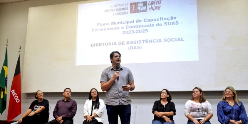 Prefeitura reúne profissionais da rede de garantia de direitos na abertura do CapacitaSuas 2024
