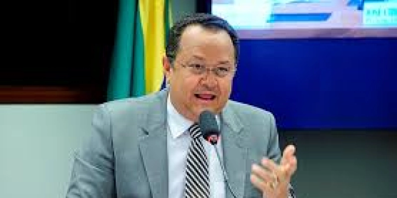 Pastor Silas Câmara sobre Olavo de Carvalho: “Muito desantenado da realidade”