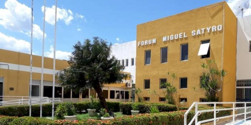Ministério Público consegue condenação de réu a 50 anos por triplo homicídio, em Patos