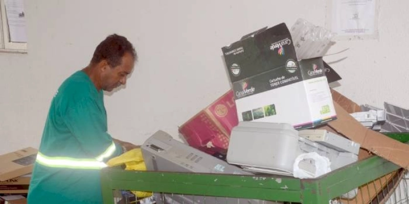 Emlur lança alerta à população sobre perigos do descarte incorreto de eletroeletrônicos e eletrodomésticos, em João Pessoa