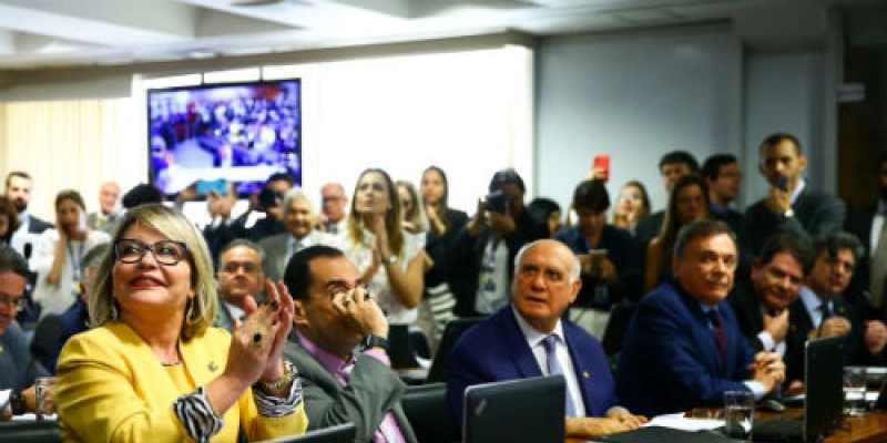 No Senado, CCJ aprova pacote anticrime e prisão em segunda instância