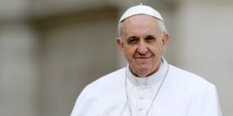 Papa Francisco reza pelos doentes ao voltar a Lima