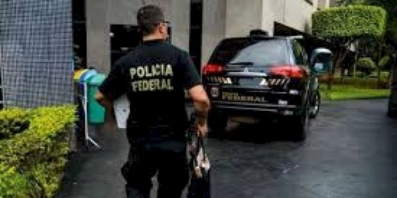 PF cumpre mandados em investigação de crimes contra o Sistema Financeiro Nacional