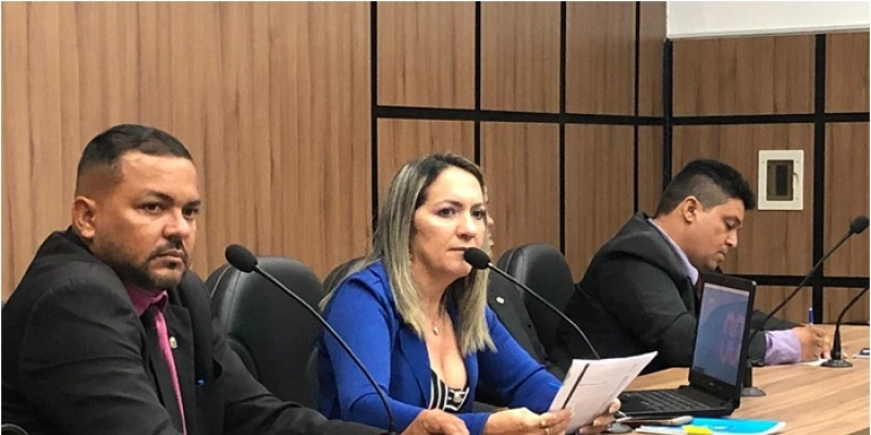 Sem divulgar valores, presidente da Câmara de Vereadores de Patos anuncia licitação para clipping de notícias 