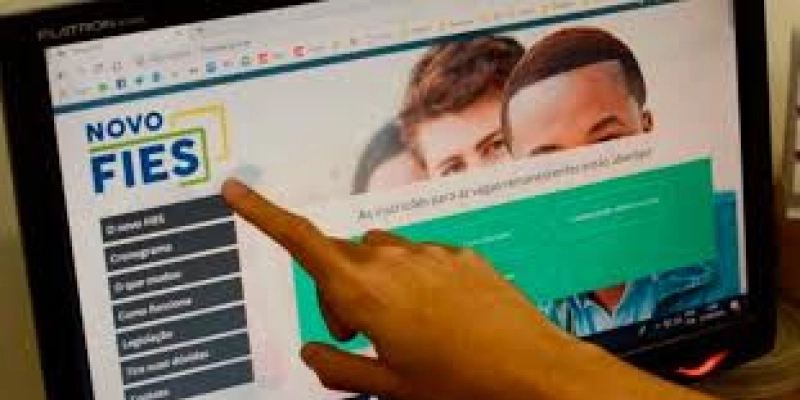 MEC publica regras para vagas remanescentes do Fies no 2º semestre